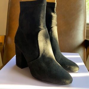MADDEN GIRL black booties (size 6.5)
